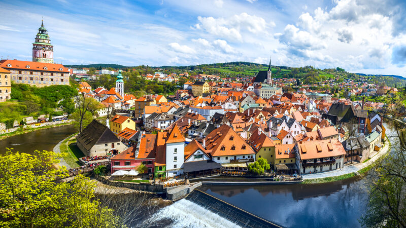 award tour to cesky krumlov